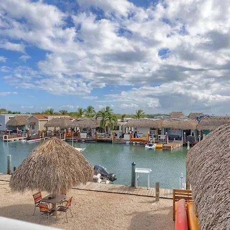 Waterfront Studio 2, Couples Oasis, Kayaks, Pool Jewfish Exterior photo