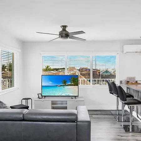 Waterfront Studio 2, Couples Oasis, Kayaks, Pool Jewfish Exterior photo